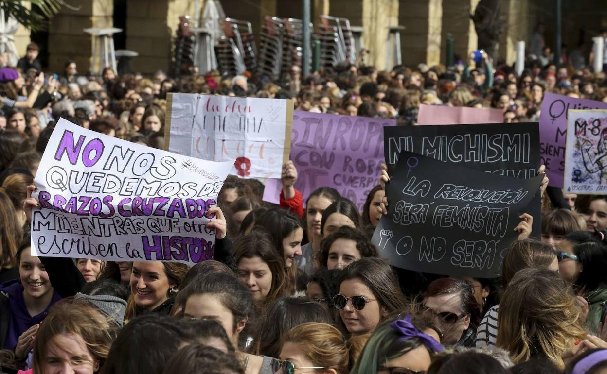 Movilizaciones Por Todo Gipuzkoa Por El 25 N El Diario Vasco